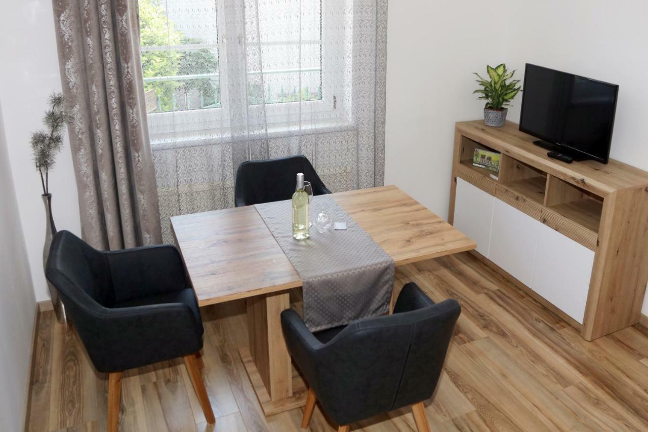 Weingut Apartment Hildegard Gangl Illmitz Eksteriør billede